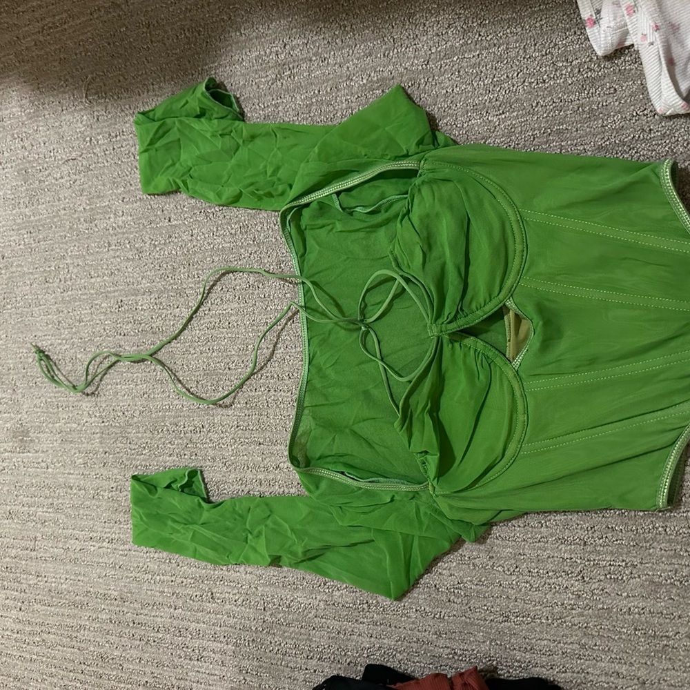 Chic Green Long Sleeve Bodysuit